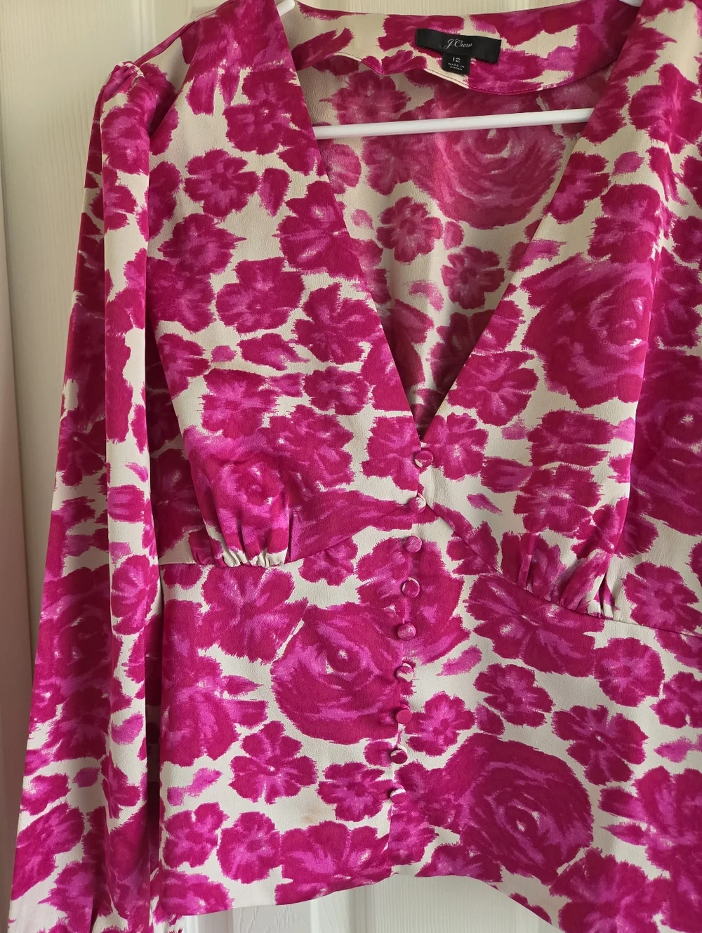 J.Crew‎ Pink Floral Satin V-Neck Blouse Magenta Shaded Rose Button Front Size 12